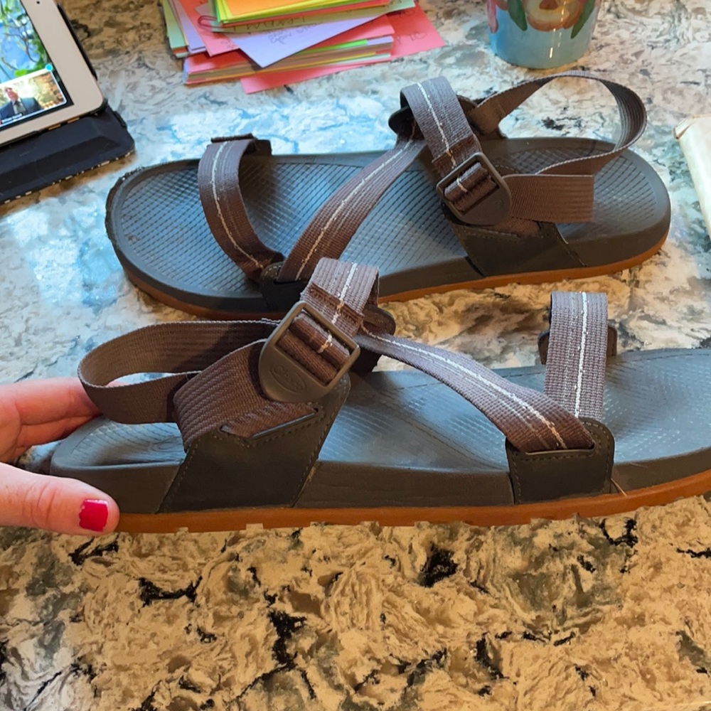 Men’s Chaco Lowdown sandals size 15